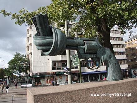 Goteborg - Non-Violence (rzeźba)